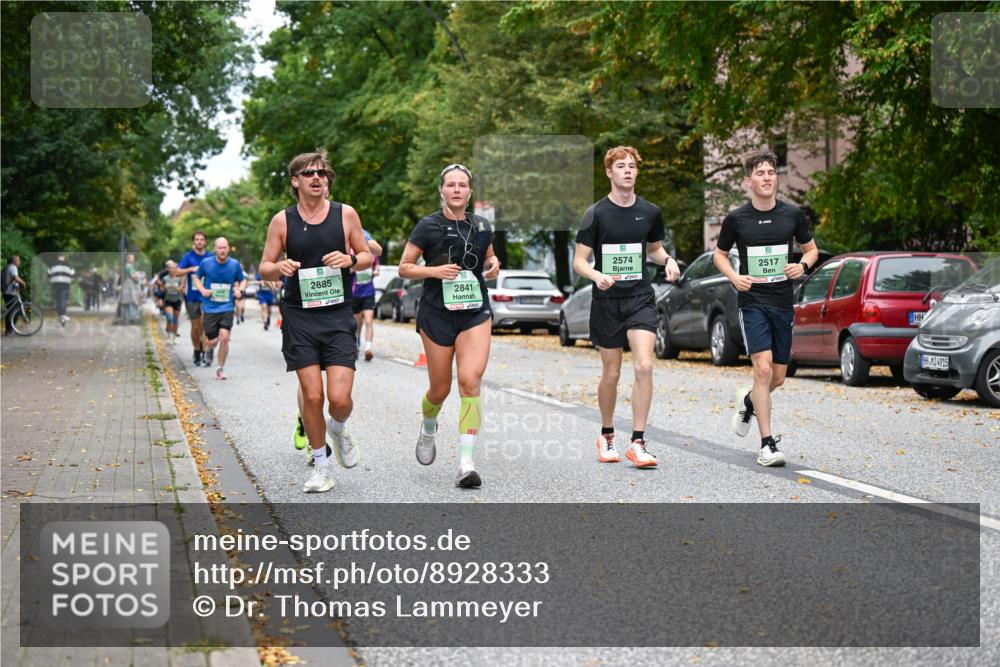 21.09.2025 - PSD Bank Halbmarathon Dr. Thomas Lammeyer http://msf.ph/oto/8928333 21.09.2025 10:47:55 Laufen 2885, 2841, 2574, 2517, 4915 meine-sportfotos.de