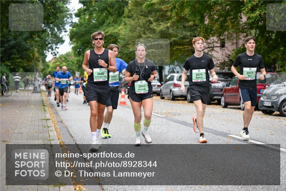 21.09.2025 - PSD Bank Halbmarathon Dr. Thomas Lammeyer http://msf.ph/oto/8928344 21.09.2025 10:47:56 Laufen 2885, 3004, 2841, 5, 2574, 2517, 4915 meine-sportfotos.de
