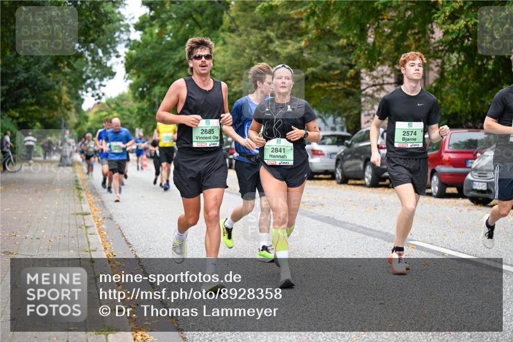 21.09.2025 - PSD Bank Halbmarathon Dr. Thomas Lammeyer http://msf.ph/oto/8928358 21.09.2025 10:47:56 Laufen 2885, 2841, 2574 meine-sportfotos.de