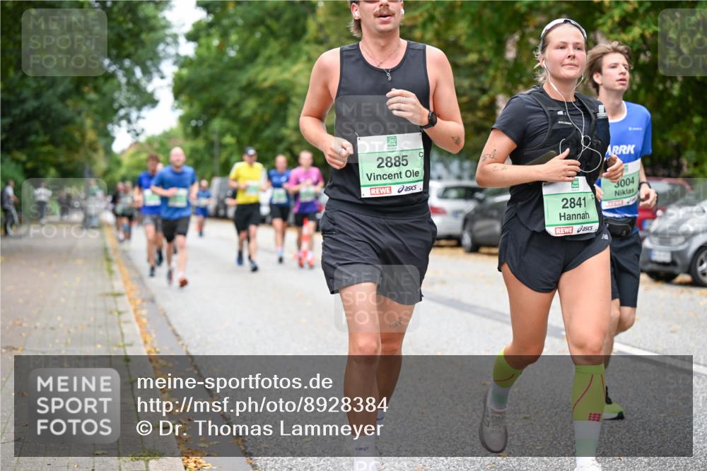 21.09.2025 - PSD Bank Halbmarathon Dr. Thomas Lammeyer http://msf.ph/oto/8928384 21.09.2025 10:47:57 Laufen 2885, 2841, 3004 meine-sportfotos.de