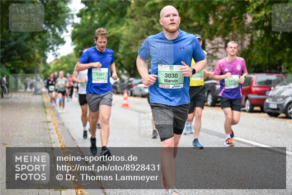 21.09.2025 - PSD Bank Halbmarathon Dr. Thomas Lammeyer http://msf.ph/oto/8928431 21.09.2025 10:48:01 Laufen 1387, 3030, 1252 meine-sportfotos.de