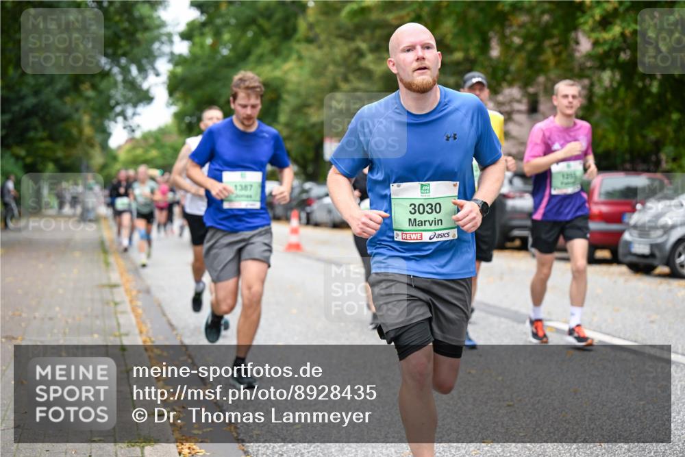 21.09.2025 - PSD Bank Halbmarathon Dr. Thomas Lammeyer http://msf.ph/oto/8928435 21.09.2025 10:48:02 Laufen 1387, 3030 meine-sportfotos.de