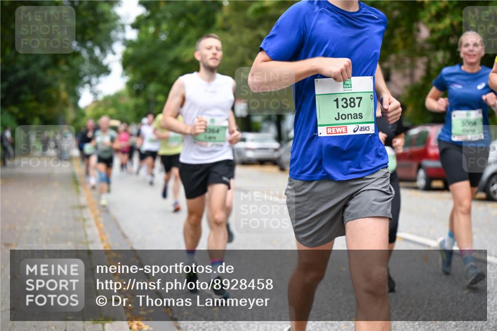 21.09.2025 - PSD Bank Halbmarathon Dr. Thomas Lammeyer http://msf.ph/oto/8928458 21.09.2025 10:48:03 Laufen 1364, 1387, 3008 meine-sportfotos.de