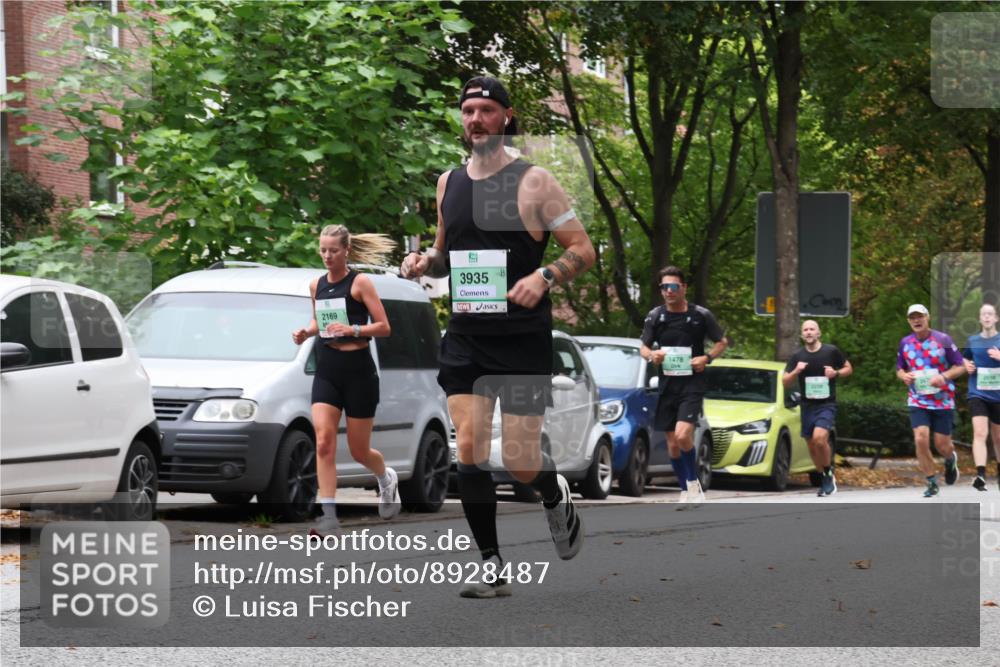 21.09.2025 - PSD Bank Halbmarathon Luisa Fischer http://msf.ph/oto/8928487 21.09.2025 11:40:07 Laufen 2169, 3935, 1478 meine-sportfotos.de
