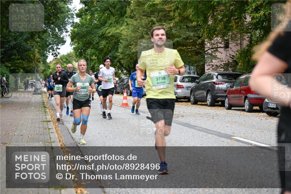 21.09.2025 - PSD Bank Halbmarathon Dr. Thomas Lammeyer http://msf.ph/oto/8928496 21.09.2025 10:48:06 Laufen 983, 3161, 010, 3738, 4915 meine-sportfotos.de