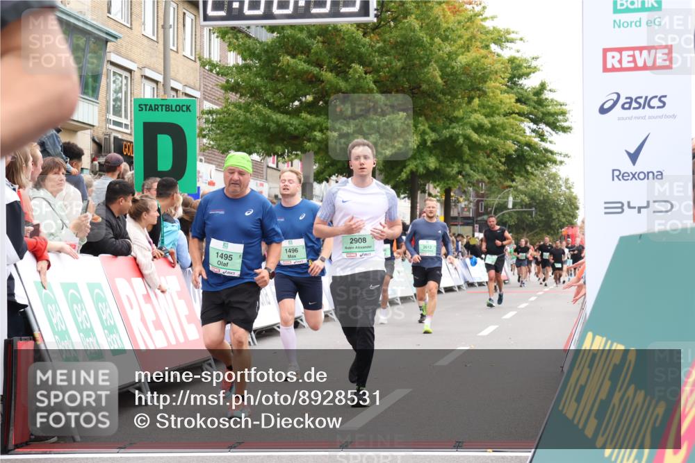 21.09.2025 - PSD Bank Halbmarathon Strokosch-Dieckow http://msf.ph/oto/8928531 21.09.2025 12:08:16 Ziel 1495, 1496, 2396, 2593, 2612, 2896, 2908, 2972, 3108, 3439 meine-sportfotos.de