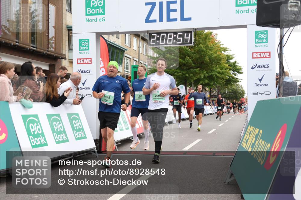 21.09.2025 - PSD Bank Halbmarathon Strokosch-Dieckow http://msf.ph/oto/8928548 21.09.2025 12:08:17 Ziel 1495, 1496, 2396, 2593, 2612, 2896, 2908, 2972, 3108, 3439 meine-sportfotos.de