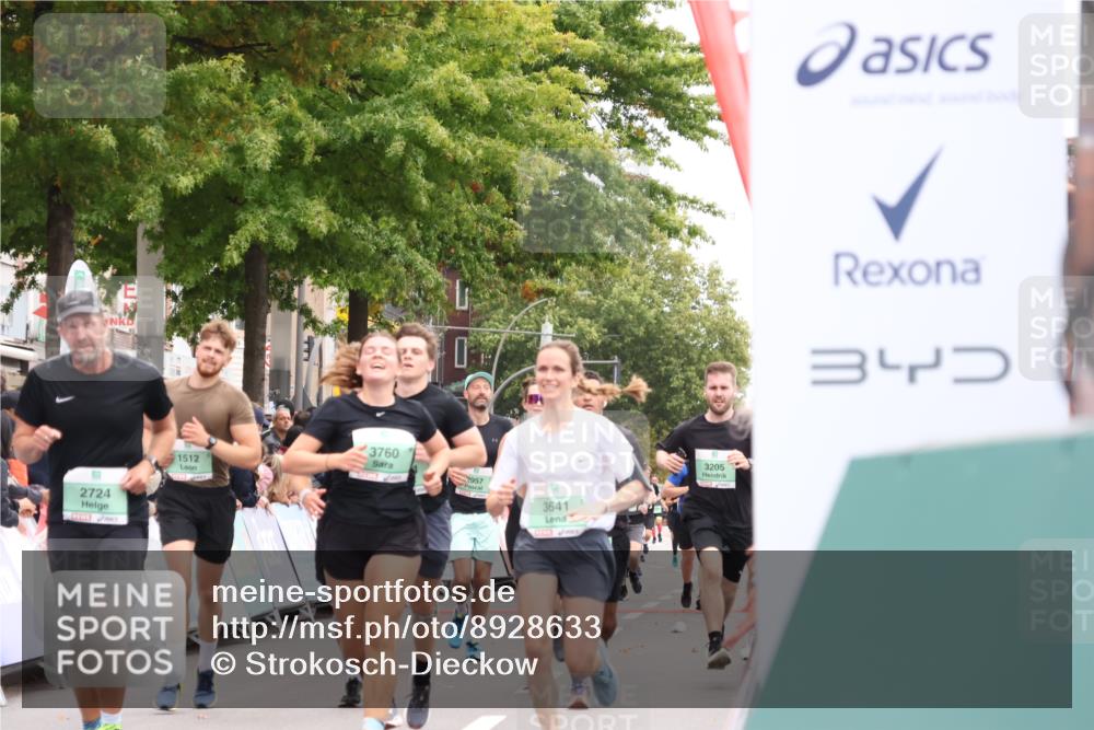 21.09.2025 - PSD Bank Halbmarathon Strokosch-Dieckow http://msf.ph/oto/8928633 21.09.2025 12:08:28 Ziel 2176, 2521, 2724, 3205, 3641, 3760 meine-sportfotos.de