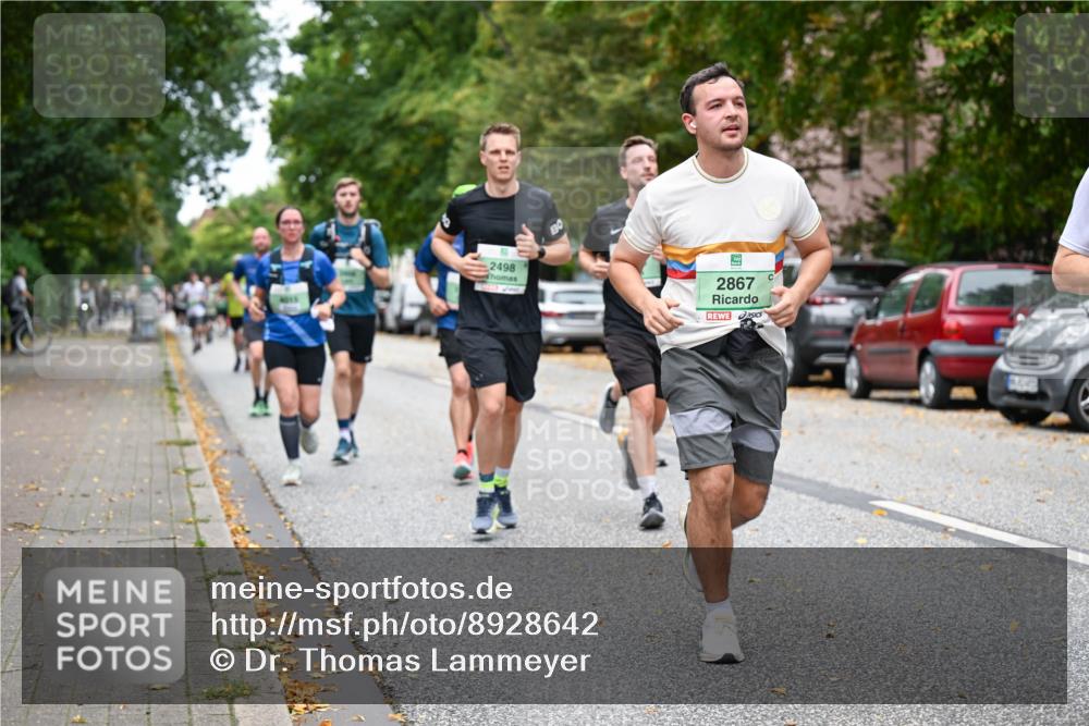 21.09.2025 - PSD Bank Halbmarathon Dr. Thomas Lammeyer http://msf.ph/oto/8928642 21.09.2025 10:48:15 Laufen 2498, 2867 meine-sportfotos.de