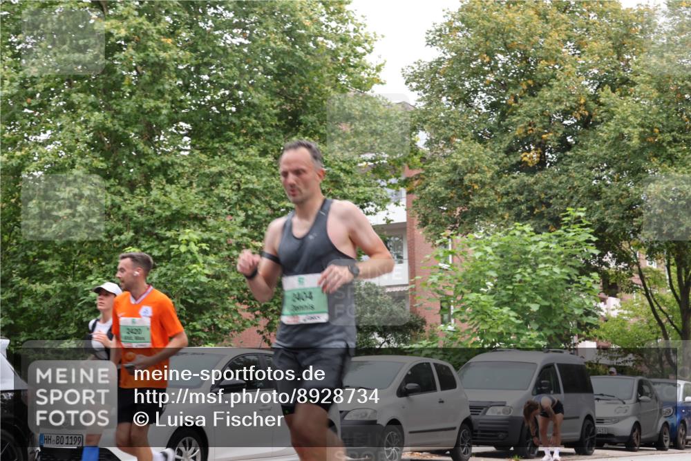 21.09.2025 - PSD Bank Halbmarathon Luisa Fischer http://msf.ph/oto/8928734 21.09.2025 11:42:28 Laufen 1199, 2420, 2404, 8418 meine-sportfotos.de