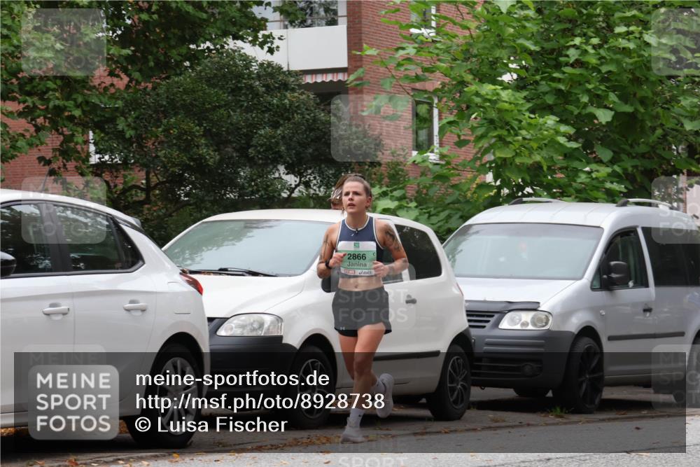 21.09.2025 - PSD Bank Halbmarathon Luisa Fischer http://msf.ph/oto/8928738 21.09.2025 11:42:30 Laufen 2866 meine-sportfotos.de