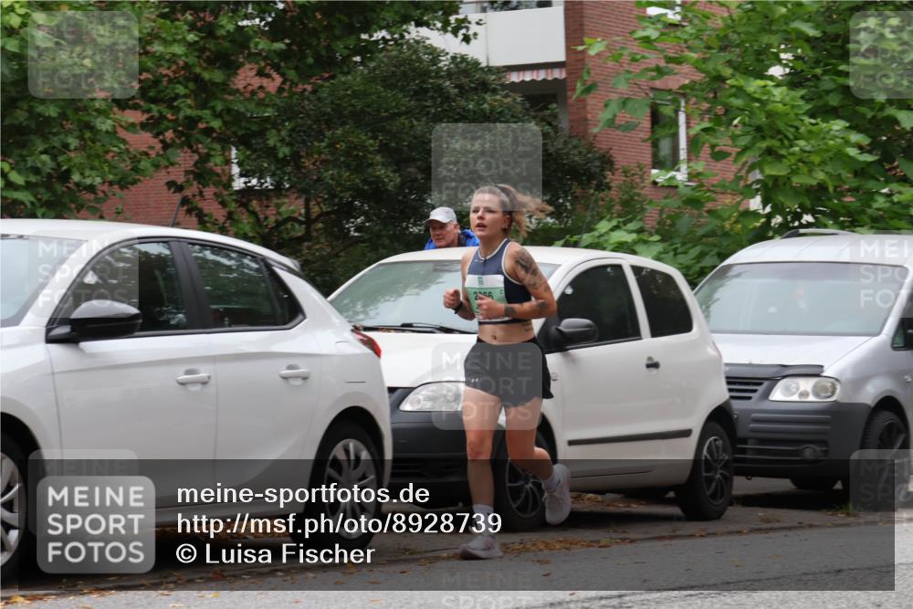 21.09.2025 - PSD Bank Halbmarathon Luisa Fischer http://msf.ph/oto/8928739 21.09.2025 11:42:31 Laufen 2056 meine-sportfotos.de