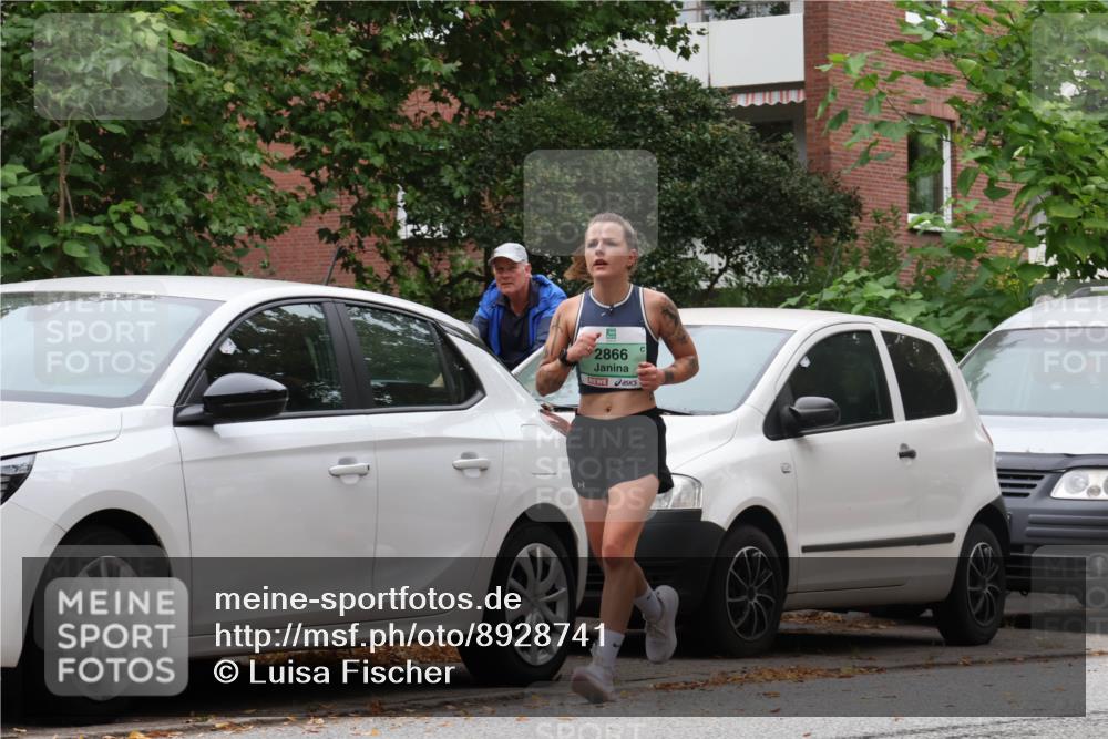 21.09.2025 - PSD Bank Halbmarathon Luisa Fischer http://msf.ph/oto/8928741 21.09.2025 11:42:31 Laufen 2866 meine-sportfotos.de