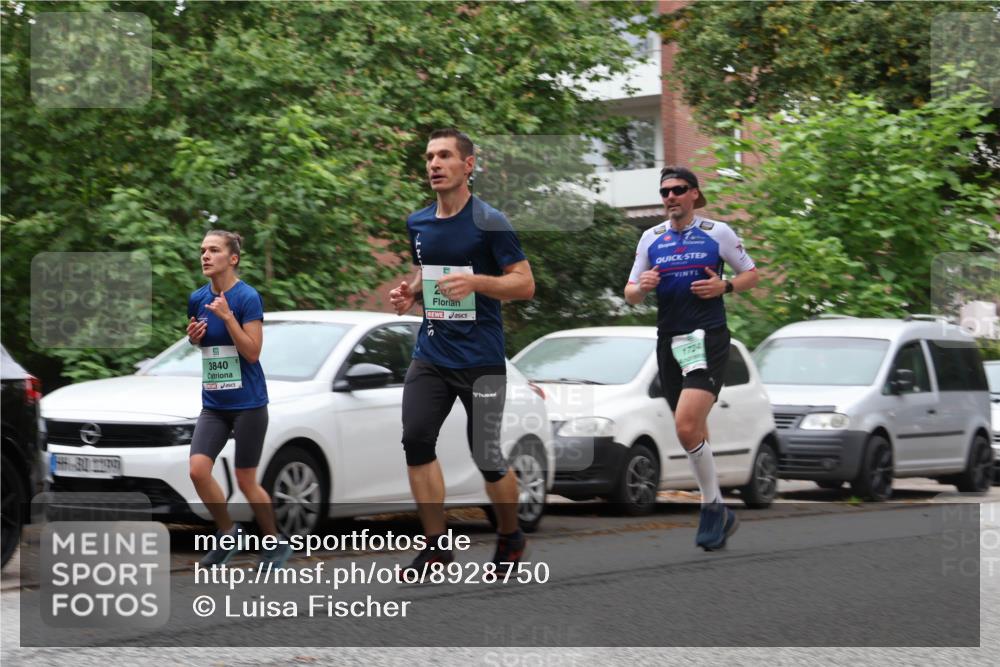 21.09.2025 - PSD Bank Halbmarathon Luisa Fischer http://msf.ph/oto/8928750 21.09.2025 11:42:37 Laufen 3840, 262, 1724 meine-sportfotos.de