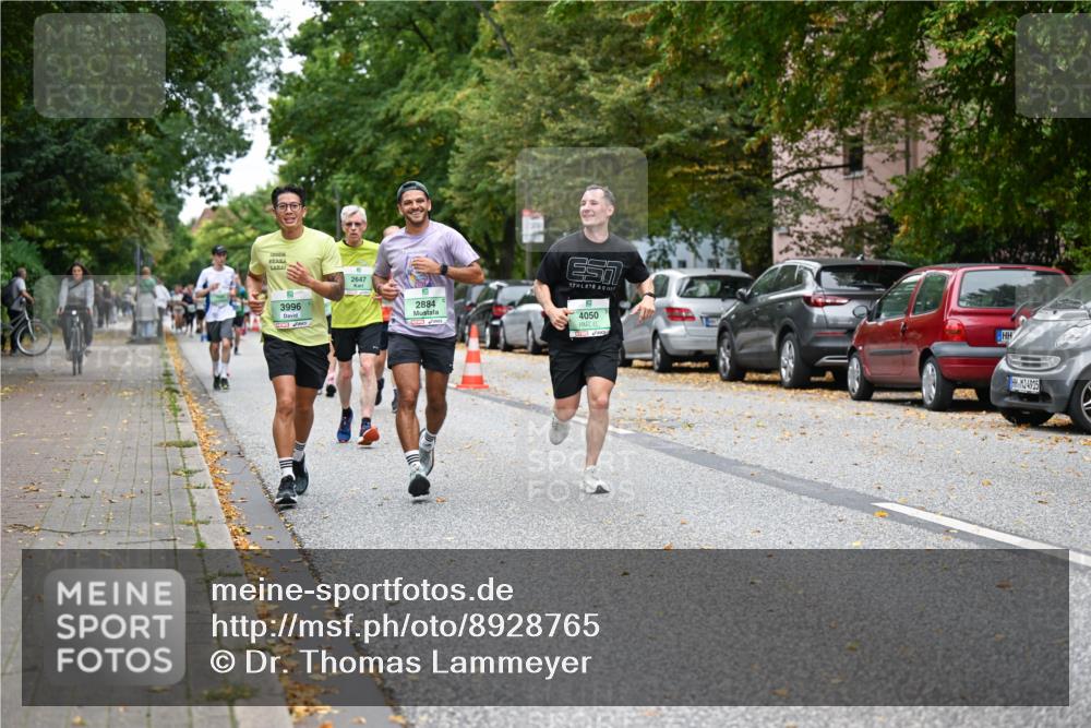 21.09.2025 - PSD Bank Halbmarathon Dr. Thomas Lammeyer http://msf.ph/oto/8928765 21.09.2025 10:48:22 Laufen 1300, 3996, 2647, 2884, 4050, 4915 meine-sportfotos.de