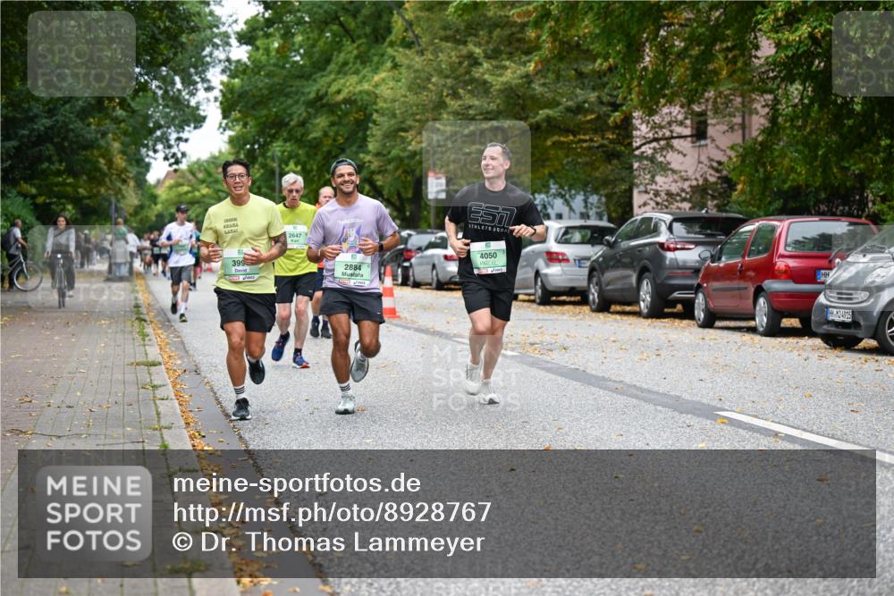 21.09.2025 - PSD Bank Halbmarathon Dr. Thomas Lammeyer http://msf.ph/oto/8928767 21.09.2025 10:48:22 Laufen 1300, 2647, 399, 2884, 4050, 4915 meine-sportfotos.de
