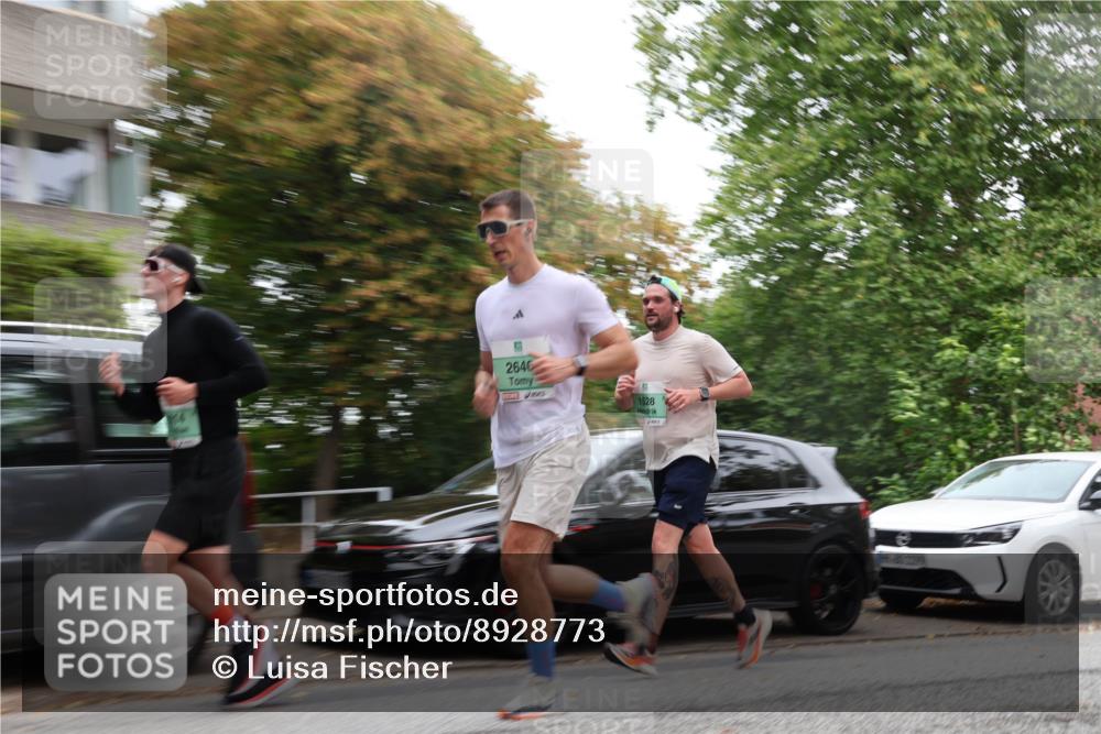 21.09.2025 - PSD Bank Halbmarathon Luisa Fischer http://msf.ph/oto/8928773 21.09.2025 11:43:41 Laufen 2646, 1528 meine-sportfotos.de