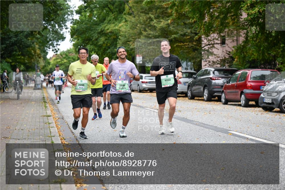21.09.2025 - PSD Bank Halbmarathon Dr. Thomas Lammeyer http://msf.ph/oto/8928776 21.09.2025 10:48:23 Laufen 1200, 3996, 2884, 4050, 4915 meine-sportfotos.de