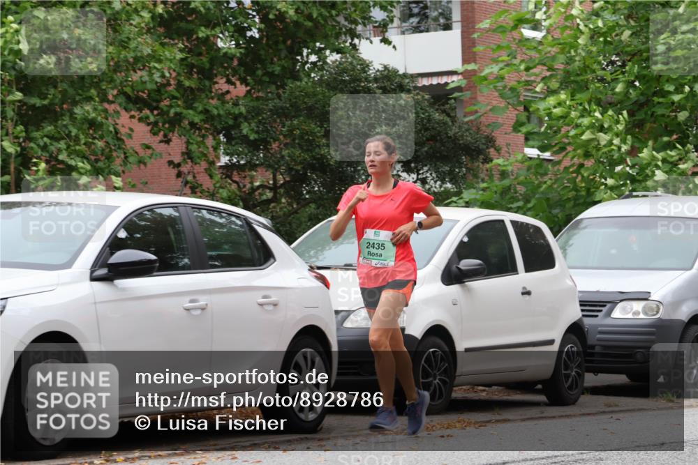 21.09.2025 - PSD Bank Halbmarathon Luisa Fischer http://msf.ph/oto/8928786 21.09.2025 11:43:46 Laufen 2435 meine-sportfotos.de