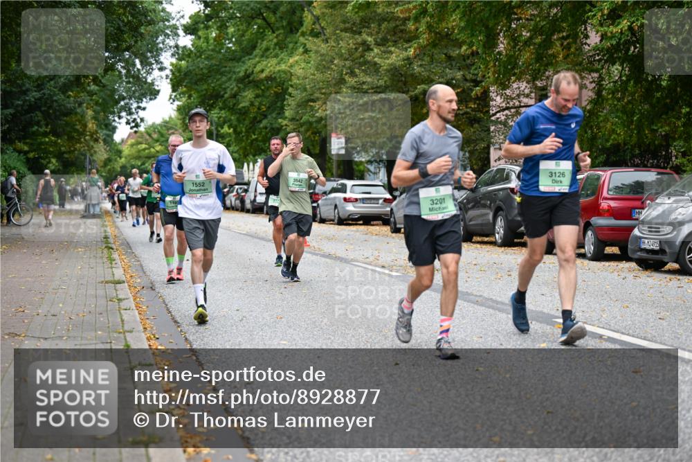 21.09.2025 - PSD Bank Halbmarathon Dr. Thomas Lammeyer http://msf.ph/oto/8928877 21.09.2025 10:48:28 Laufen 1552, 3542, 3201, 3126, 4915 meine-sportfotos.de