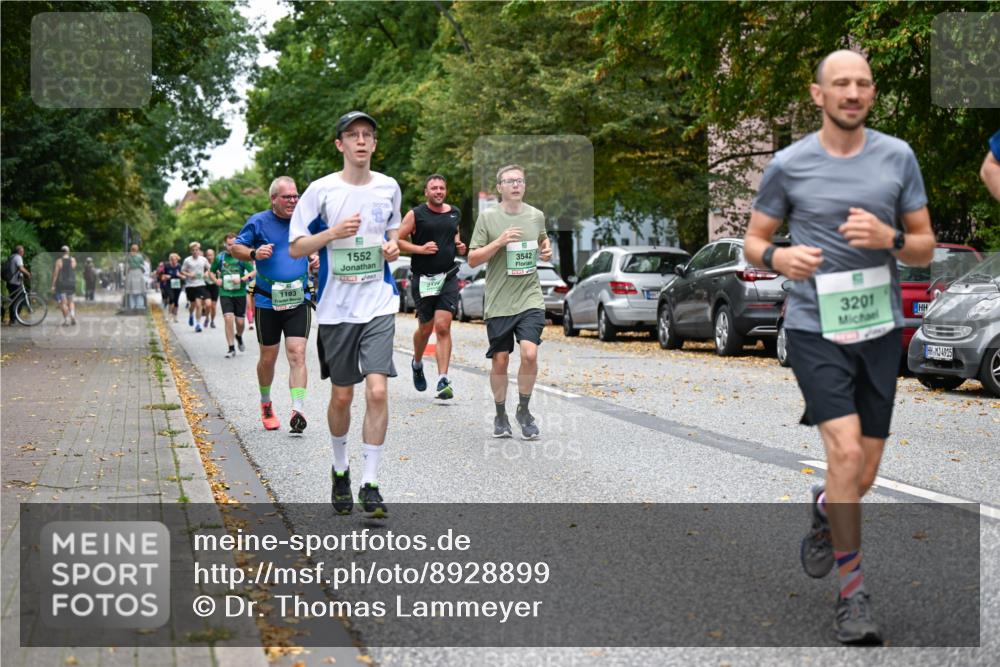 21.09.2025 - PSD Bank Halbmarathon Dr. Thomas Lammeyer http://msf.ph/oto/8928899 21.09.2025 10:48:29 Laufen 1552, 3542, 1193, 3201, 4915 meine-sportfotos.de