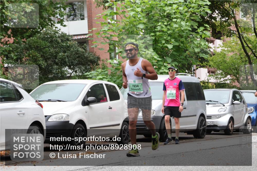 21.09.2025 - PSD Bank Halbmarathon Luisa Fischer http://msf.ph/oto/8928908 21.09.2025 11:45:49 Laufen 1934, 2418, 3418 meine-sportfotos.de