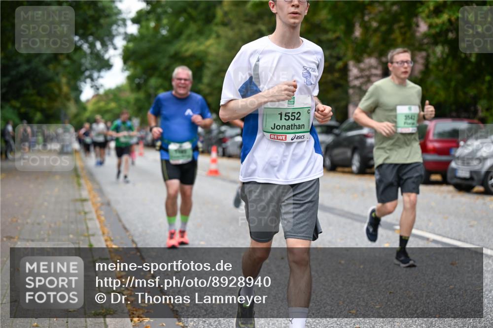 21.09.2025 - PSD Bank Halbmarathon Dr. Thomas Lammeyer http://msf.ph/oto/8928940 21.09.2025 10:48:31 Laufen 1552, 3542 meine-sportfotos.de