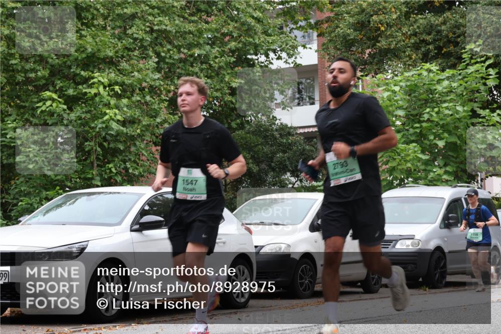 21.09.2025 - PSD Bank Halbmarathon Luisa Fischer http://msf.ph/oto/8928975 21.09.2025 11:46:08 Laufen 291, 1547, 2793, 1158 meine-sportfotos.de