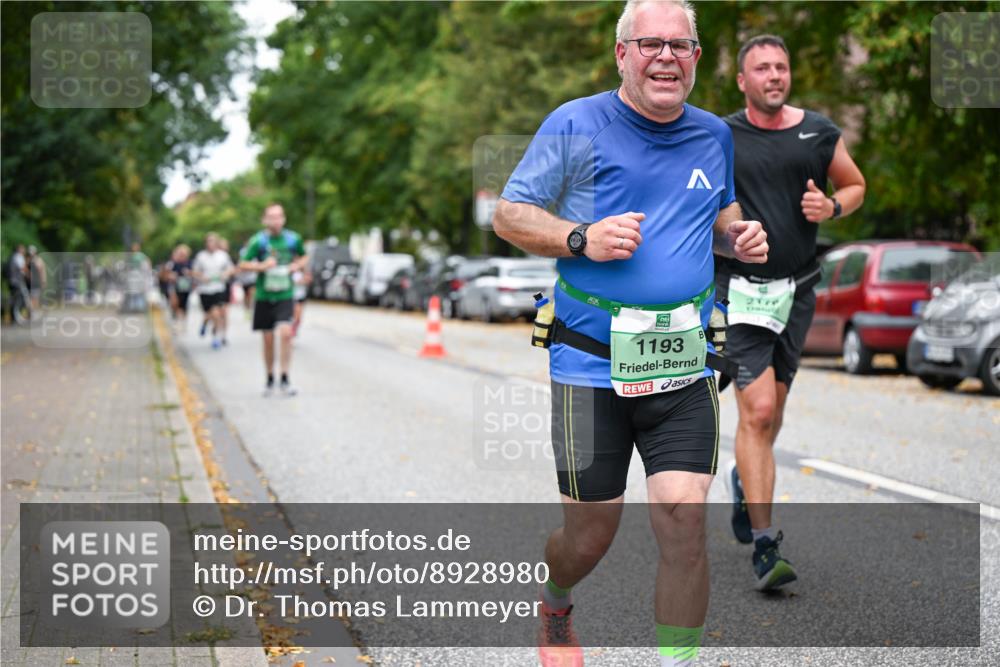 21.09.2025 - PSD Bank Halbmarathon Dr. Thomas Lammeyer http://msf.ph/oto/8928980 21.09.2025 10:48:33 Laufen 1193, 2178 meine-sportfotos.de