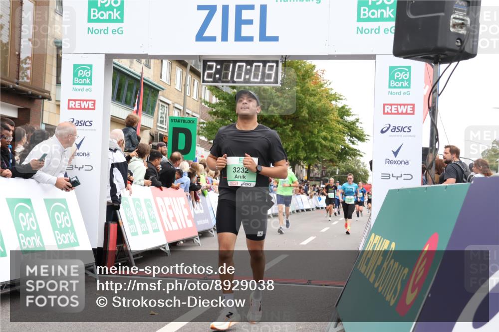 21.09.2025 - PSD Bank Halbmarathon Strokosch-Dieckow http://msf.ph/oto/8929038 21.09.2025 12:09:33 Ziel 3008, 3145, 3230, 3232 meine-sportfotos.de