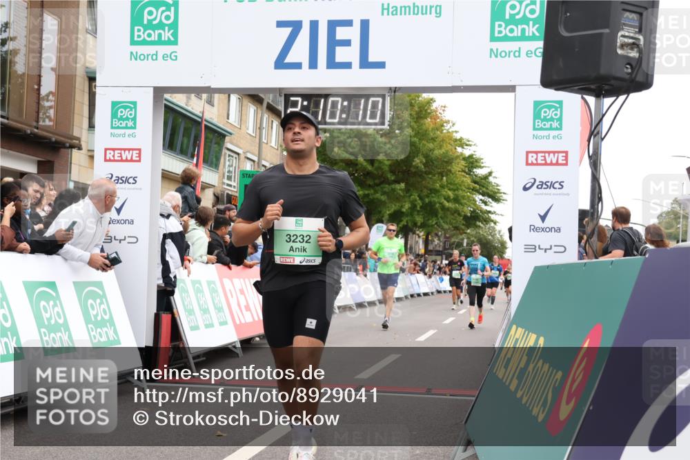 21.09.2025 - PSD Bank Halbmarathon Strokosch-Dieckow http://msf.ph/oto/8929041 21.09.2025 12:09:33 Ziel 3008, 3145, 3230, 3232 meine-sportfotos.de