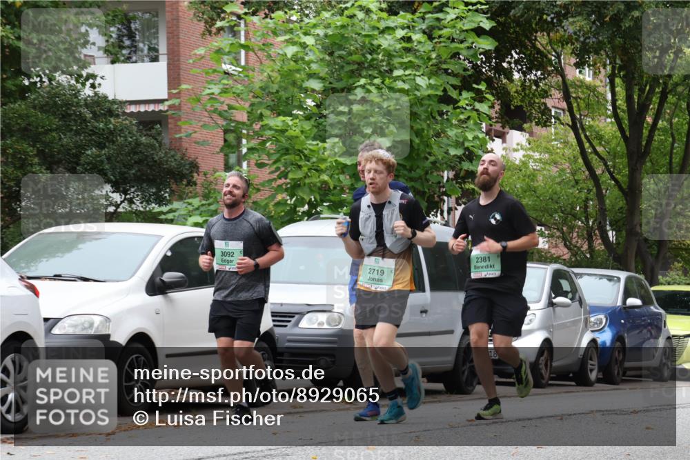 21.09.2025 - PSD Bank Halbmarathon Luisa Fischer http://msf.ph/oto/8929065 21.09.2025 11:46:31 Laufen 3092, 9, 2719, 2381, 18 meine-sportfotos.de