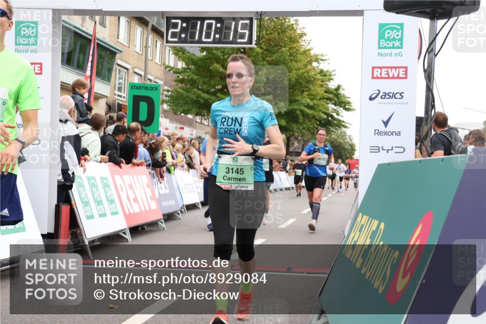21.09.2025 - PSD Bank Halbmarathon Strokosch-Dieckow http://msf.ph/oto/8929084 21.09.2025 12:09:38 Ziel 2576, 3062, 3063, 3145, 3230, 3232, 4015 meine-sportfotos.de