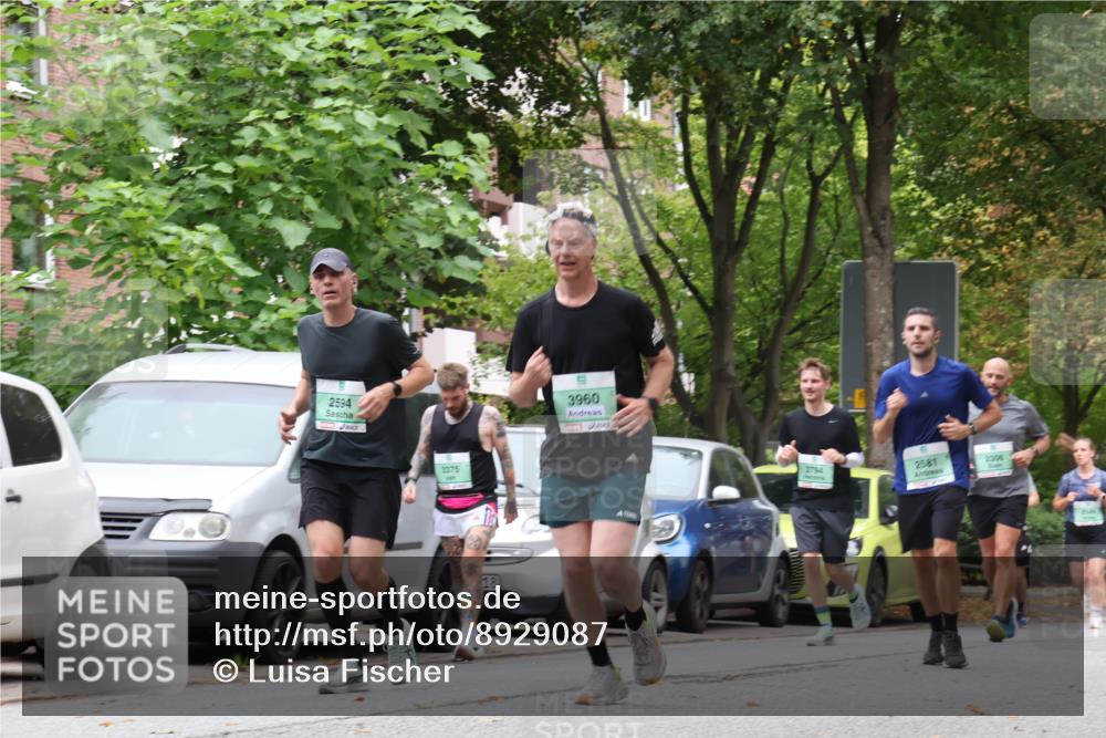 21.09.2025 - PSD Bank Halbmarathon Luisa Fischer http://msf.ph/oto/8929087 21.09.2025 11:46:39 Laufen 2594, 3375, 181, 3960, 2794, 2581, 2306 meine-sportfotos.de