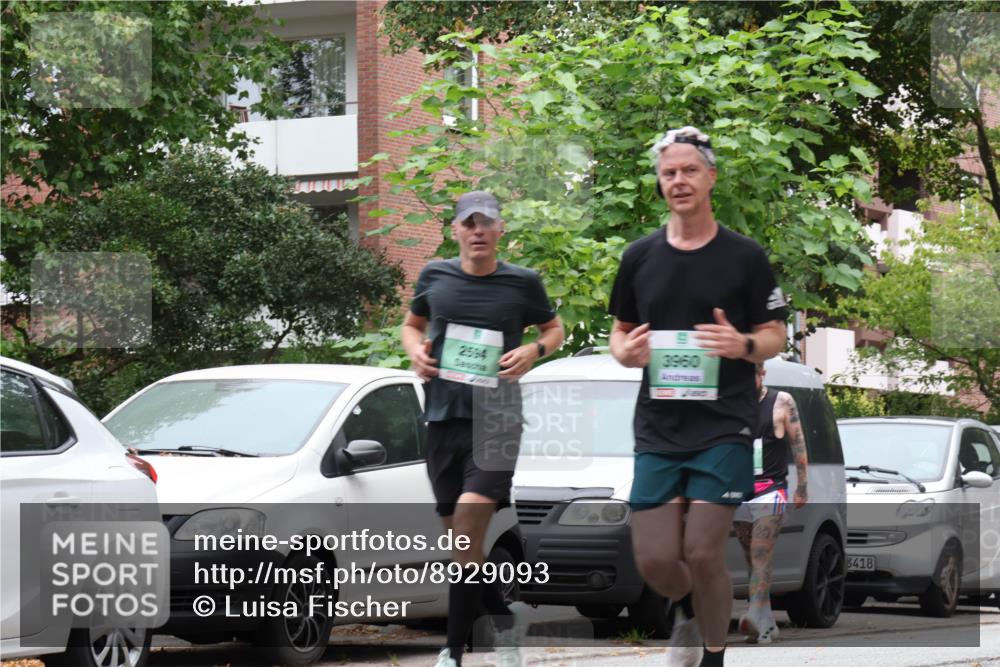 21.09.2025 - PSD Bank Halbmarathon Luisa Fischer http://msf.ph/oto/8929093 21.09.2025 11:46:40 Laufen 2594, 3960, 3418 meine-sportfotos.de