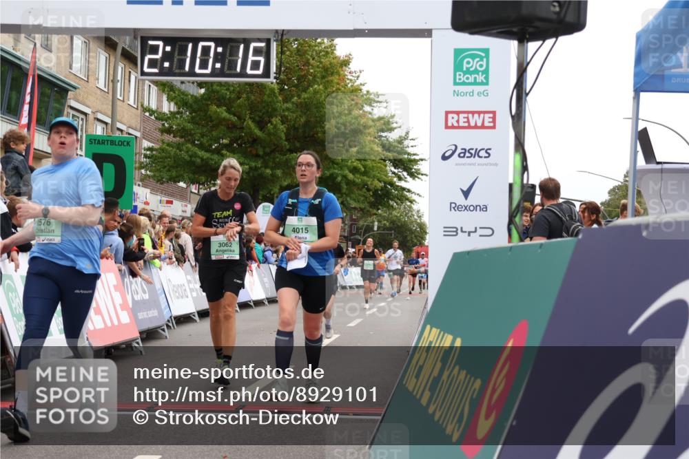 21.09.2025 - PSD Bank Halbmarathon Strokosch-Dieckow http://msf.ph/oto/8929101 21.09.2025 12:09:40 Ziel 2576, 3062, 3063, 3145, 3230, 4015 meine-sportfotos.de
