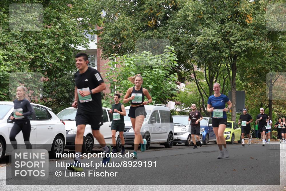 21.09.2025 - PSD Bank Halbmarathon Luisa Fischer http://msf.ph/oto/8929191 21.09.2025 11:46:59 Laufen 2355, 1064, 3418, 3170 meine-sportfotos.de
