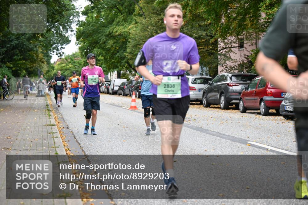 21.09.2025 - PSD Bank Halbmarathon Dr. Thomas Lammeyer http://msf.ph/oto/8929203 21.09.2025 10:48:49 Laufen 1727, 2838, 4915 meine-sportfotos.de