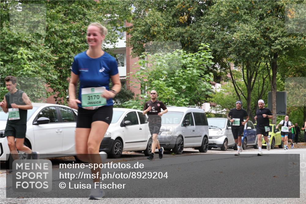21.09.2025 - PSD Bank Halbmarathon Luisa Fischer http://msf.ph/oto/8929204 21.09.2025 11:47:01 Laufen 2285, 3170, 3418 meine-sportfotos.de