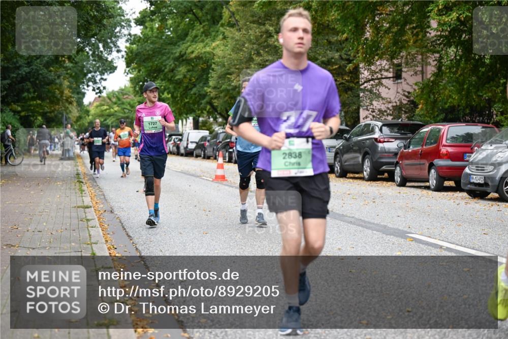 21.09.2025 - PSD Bank Halbmarathon Dr. Thomas Lammeyer http://msf.ph/oto/8929205 21.09.2025 10:48:49 Laufen 1727, 2838, 4915 meine-sportfotos.de