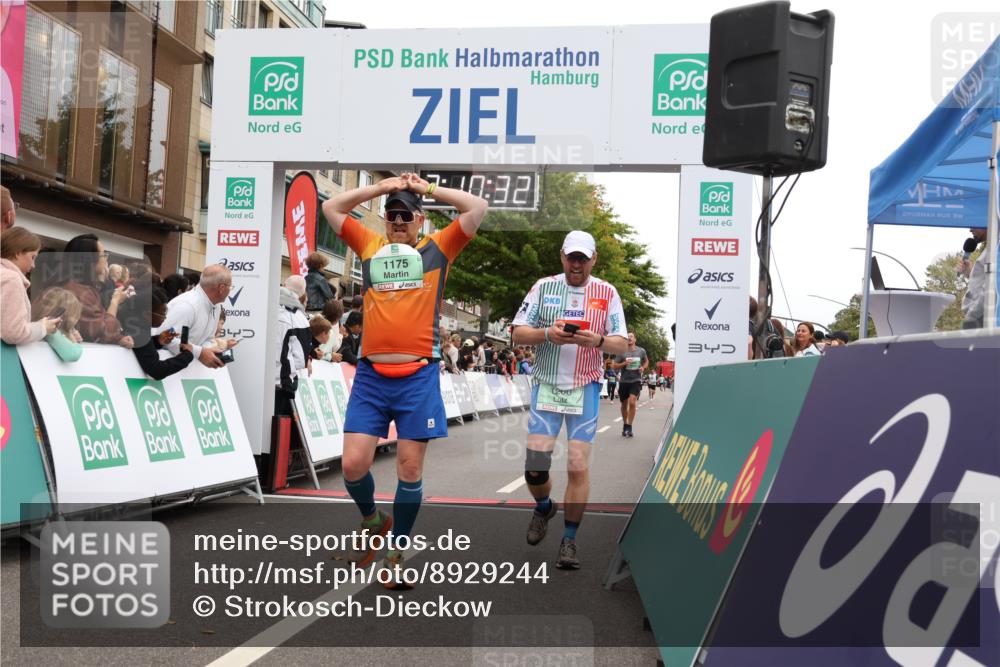 21.09.2025 - PSD Bank Halbmarathon Strokosch-Dieckow http://msf.ph/oto/8929244 21.09.2025 12:09:55 Ziel 1175, 1200, 1606, 2363, 2784, 3325, 4035 meine-sportfotos.de