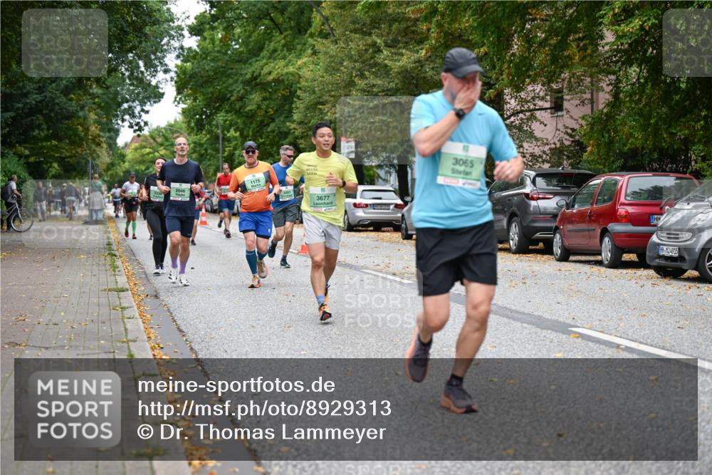 21.09.2025 - PSD Bank Halbmarathon Dr. Thomas Lammeyer http://msf.ph/oto/8929313 21.09.2025 10:48:54 Laufen 33364, 2046, 1175, 3251, 3677, 3065, 4915 meine-sportfotos.de