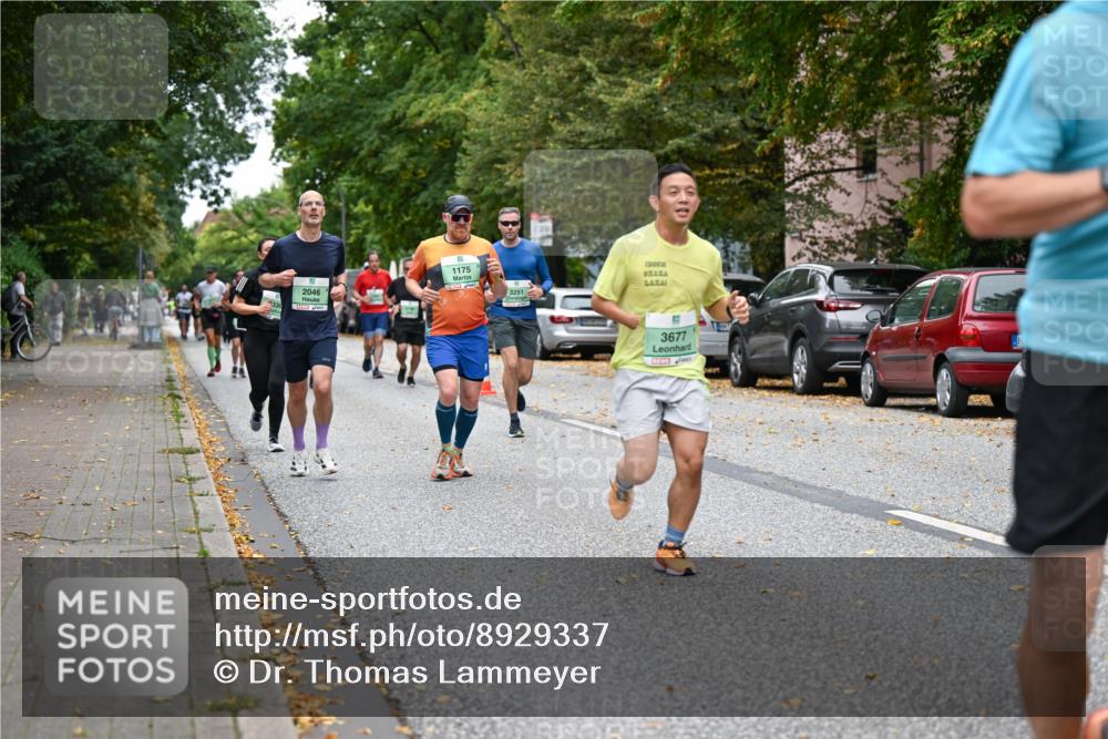 21.09.2025 - PSD Bank Halbmarathon Dr. Thomas Lammeyer http://msf.ph/oto/8929337 21.09.2025 10:48:55 Laufen 1175, 2046, 3251, 1300, 3677 meine-sportfotos.de