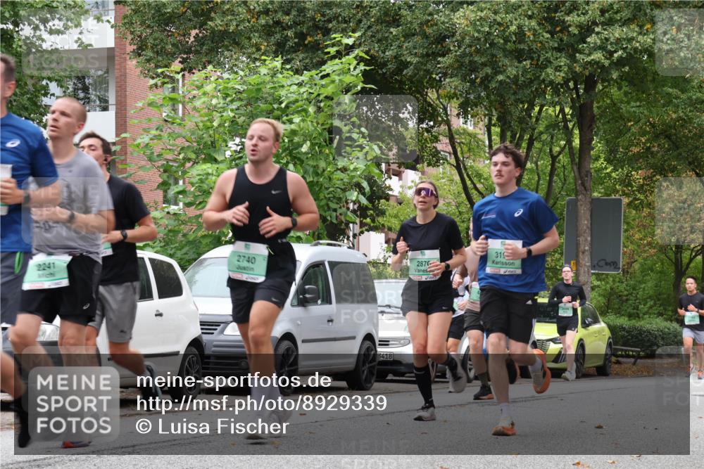 21.09.2025 - PSD Bank Halbmarathon Luisa Fischer http://msf.ph/oto/8929339 21.09.2025 11:47:34 Laufen 2241, 2740, 2876, 319, 3418 meine-sportfotos.de