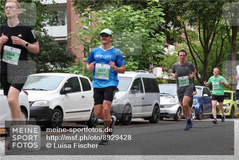 21.09.2025 - PSD Bank Halbmarathon Luisa Fischer http://msf.ph/oto/8929428 21.09.2025 11:47:52 Laufen 2344, 2627, 8418, 2543, 3094 meine-sportfotos.de
