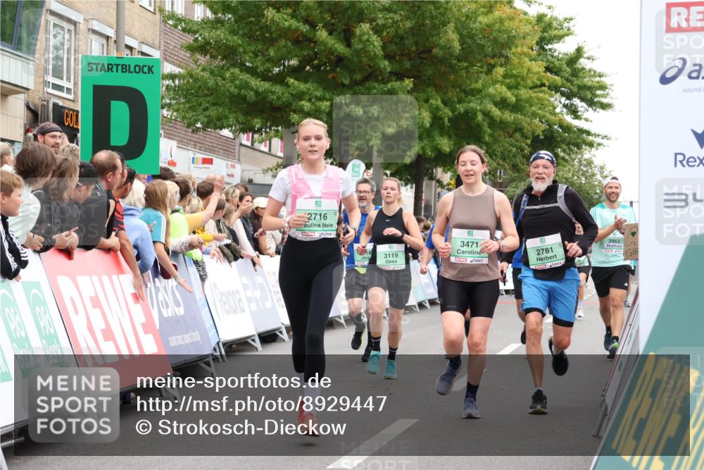 21.09.2025 - PSD Bank Halbmarathon Strokosch-Dieckow http://msf.ph/oto/8929447 21.09.2025 12:10:26 Ziel 1117, 1118, 1120, 2716, 2781, 3119, 3283, 3471, 3671, 3963 meine-sportfotos.de