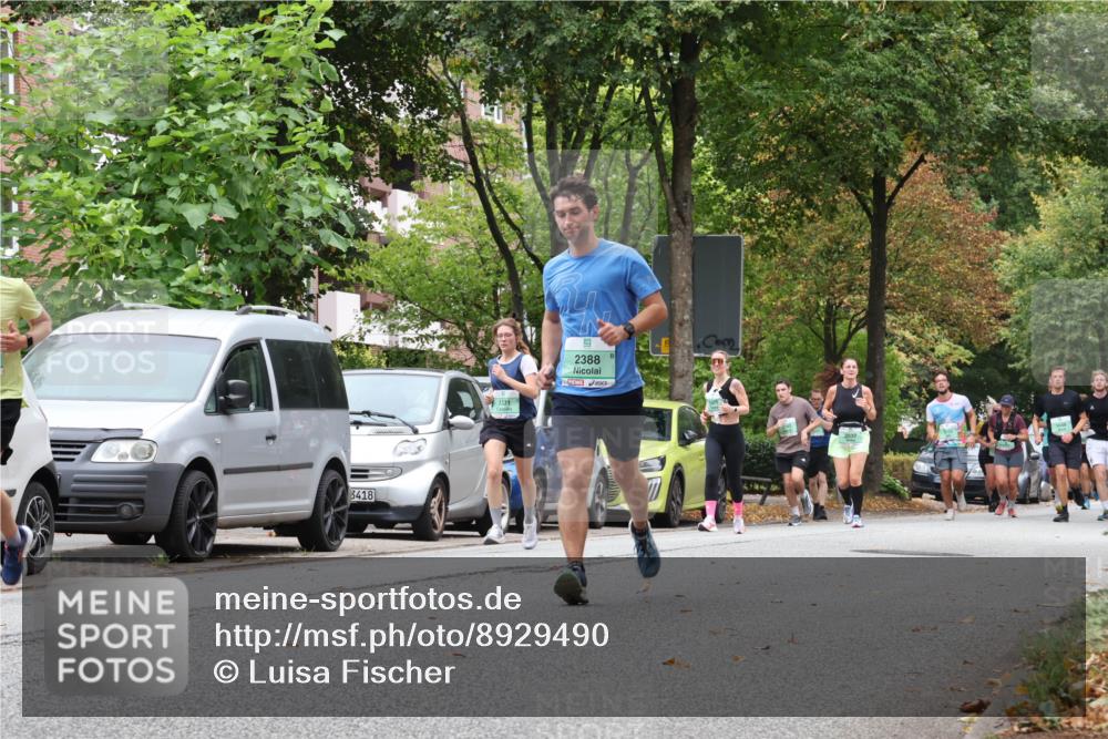21.09.2025 - PSD Bank Halbmarathon Luisa Fischer http://msf.ph/oto/8929490 21.09.2025 11:48:03 Laufen 3418, 3301, 2388 meine-sportfotos.de