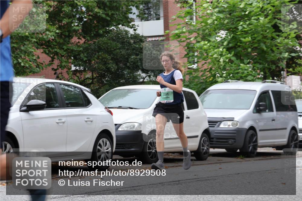21.09.2025 - PSD Bank Halbmarathon Luisa Fischer http://msf.ph/oto/8929508 21.09.2025 11:48:06 Laufen 3301, 34 meine-sportfotos.de
