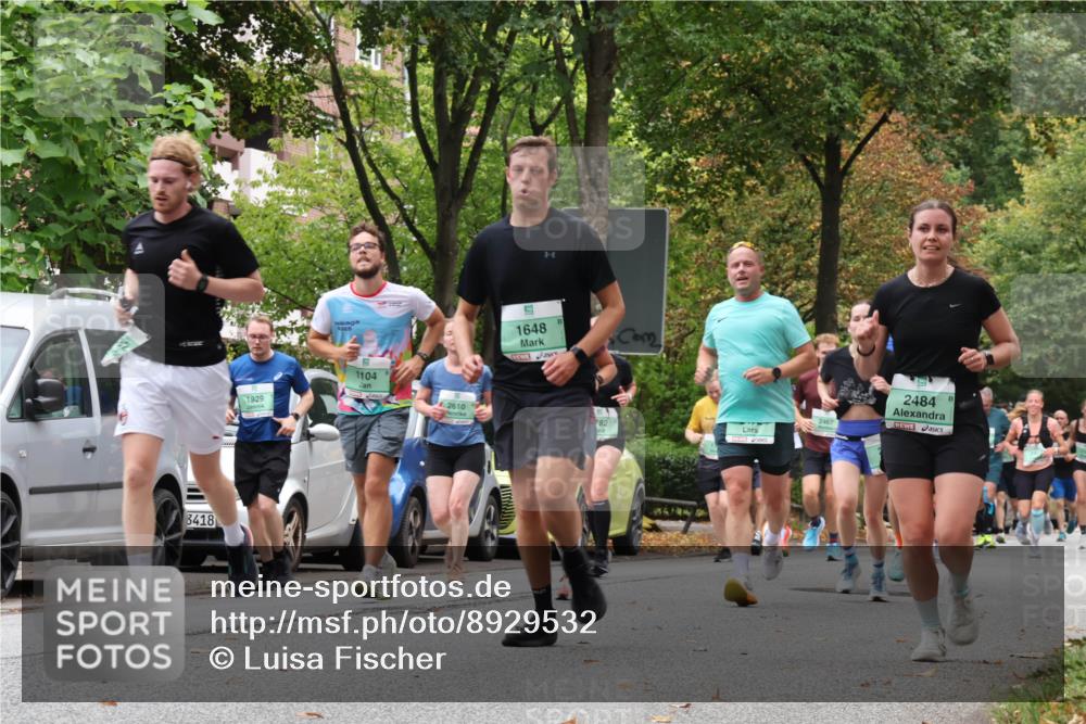 21.09.2025 - PSD Bank Halbmarathon Luisa Fischer http://msf.ph/oto/8929532 21.09.2025 11:48:11 Laufen 3418, 1929, 6042, 1104, 2610, 1648, 82, 2467, 2484 meine-sportfotos.de