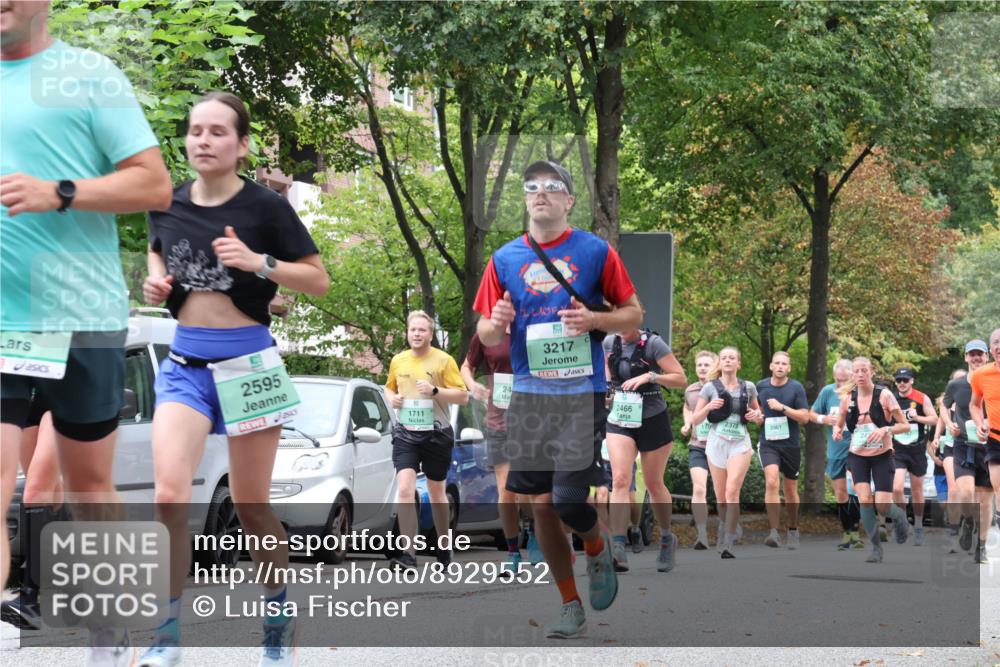 21.09.2025 - PSD Bank Halbmarathon Luisa Fischer http://msf.ph/oto/8929552 21.09.2025 11:48:14 Laufen 2595, 1711, 3217, 24, 2466, 2373, 3961 meine-sportfotos.de